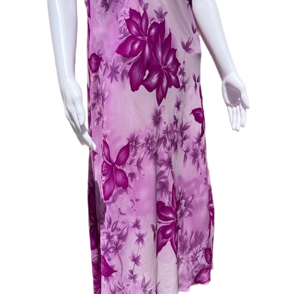 Y2K Vintage Floral Purple and Pink Shade early 00’s Dress with lace and sequence - Picture 10 of 11